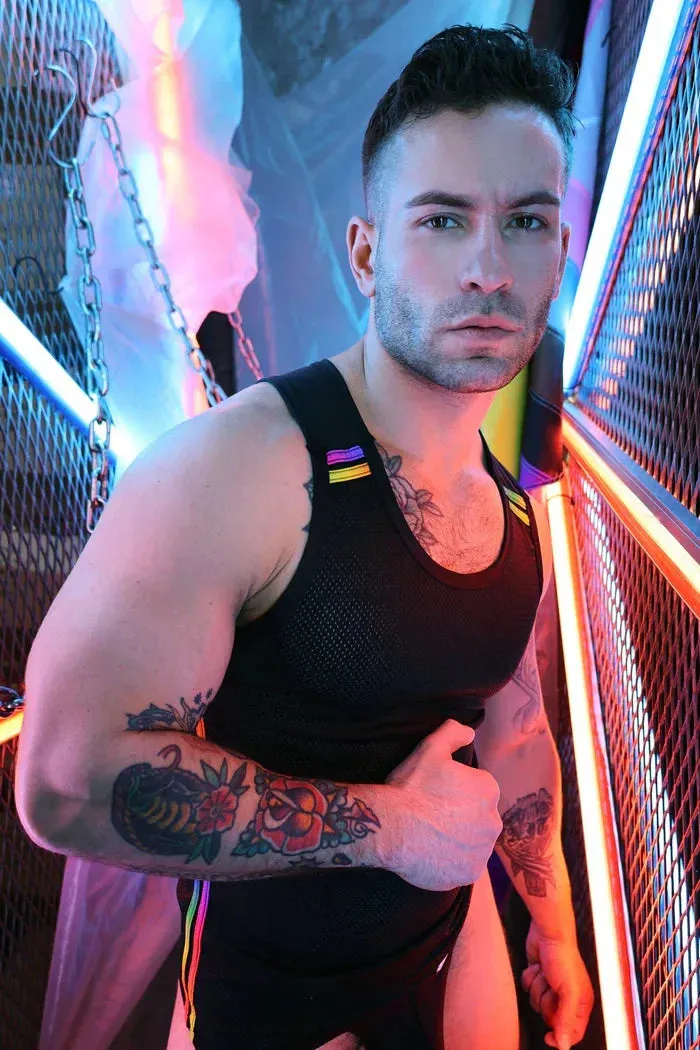 PURE PRIDE TANK