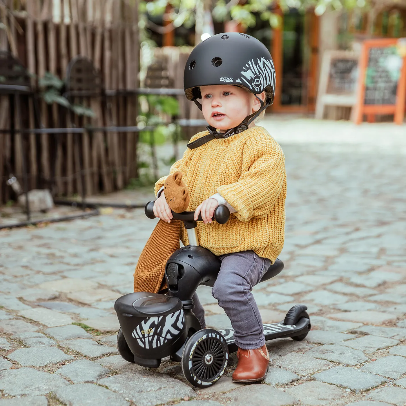 Scoot and Ride 2 in 1 Balance Bike / Scooter - Highway Kick 1 Lifestyle in Zebra