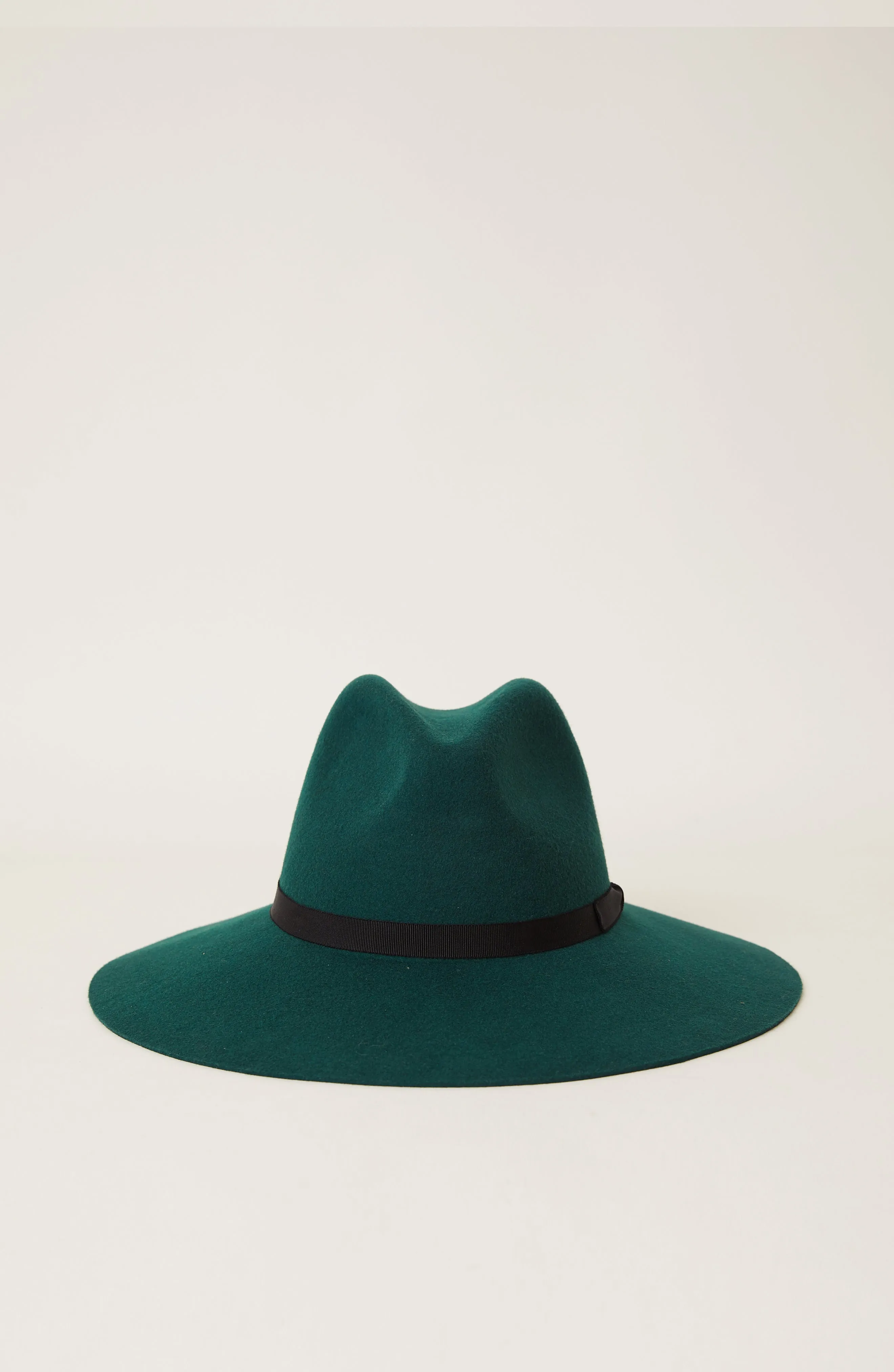 SOFIE HAT