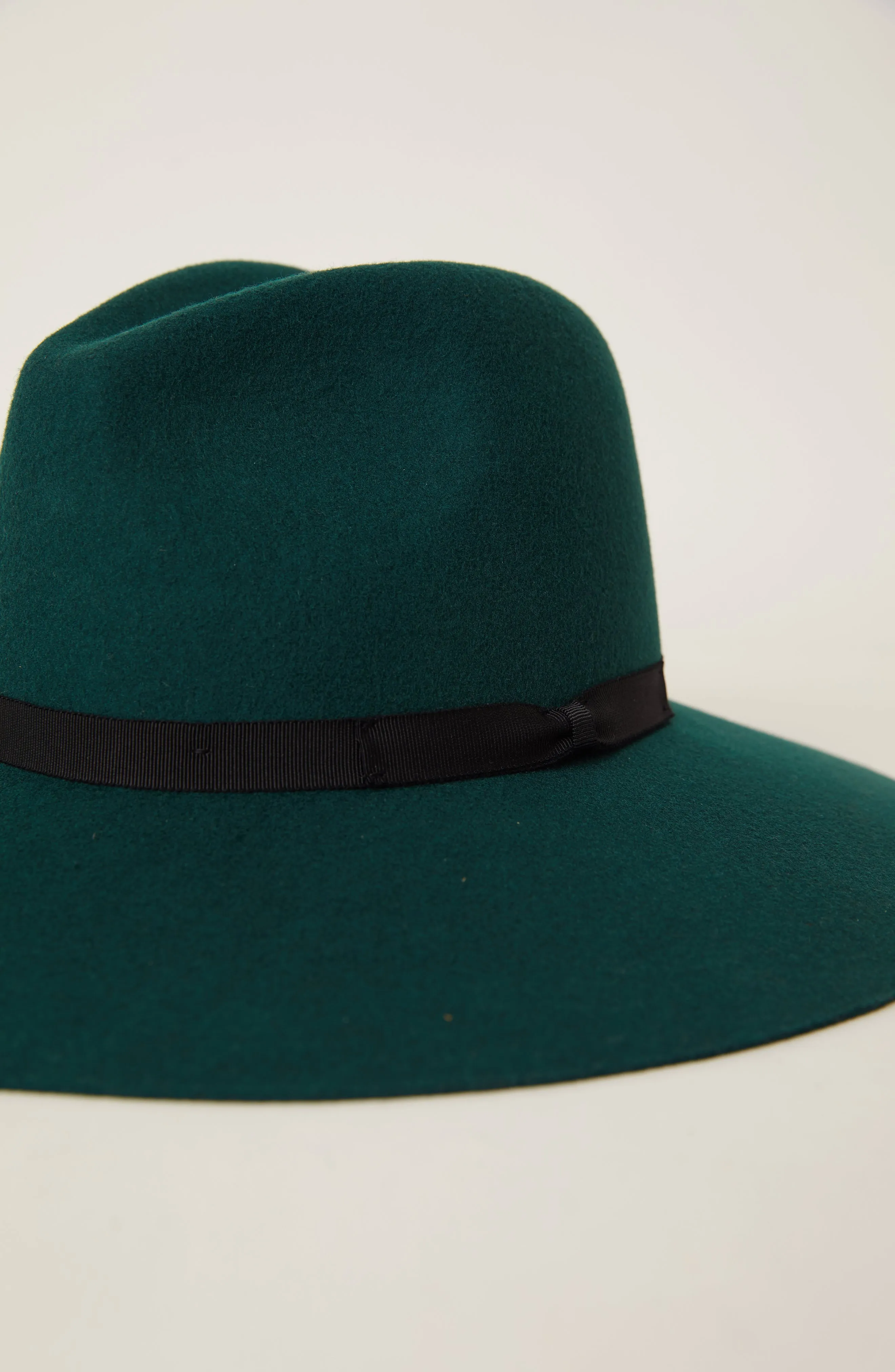 SOFIE HAT